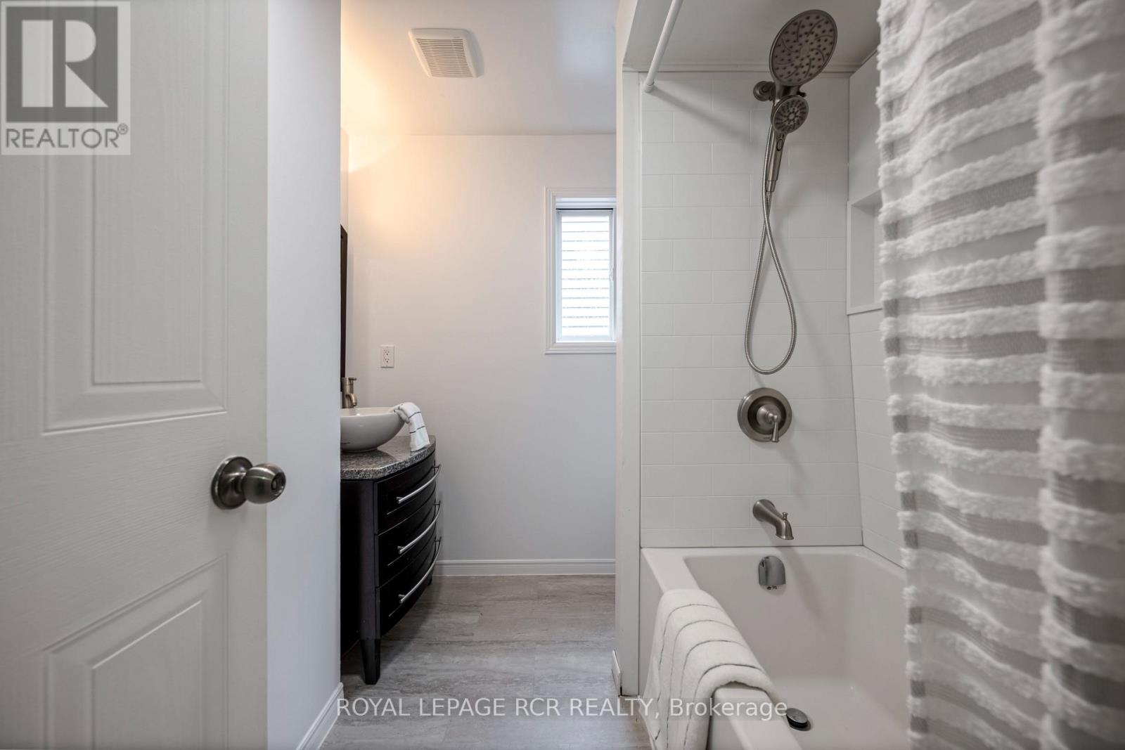 364 ADAMS COURT - 17