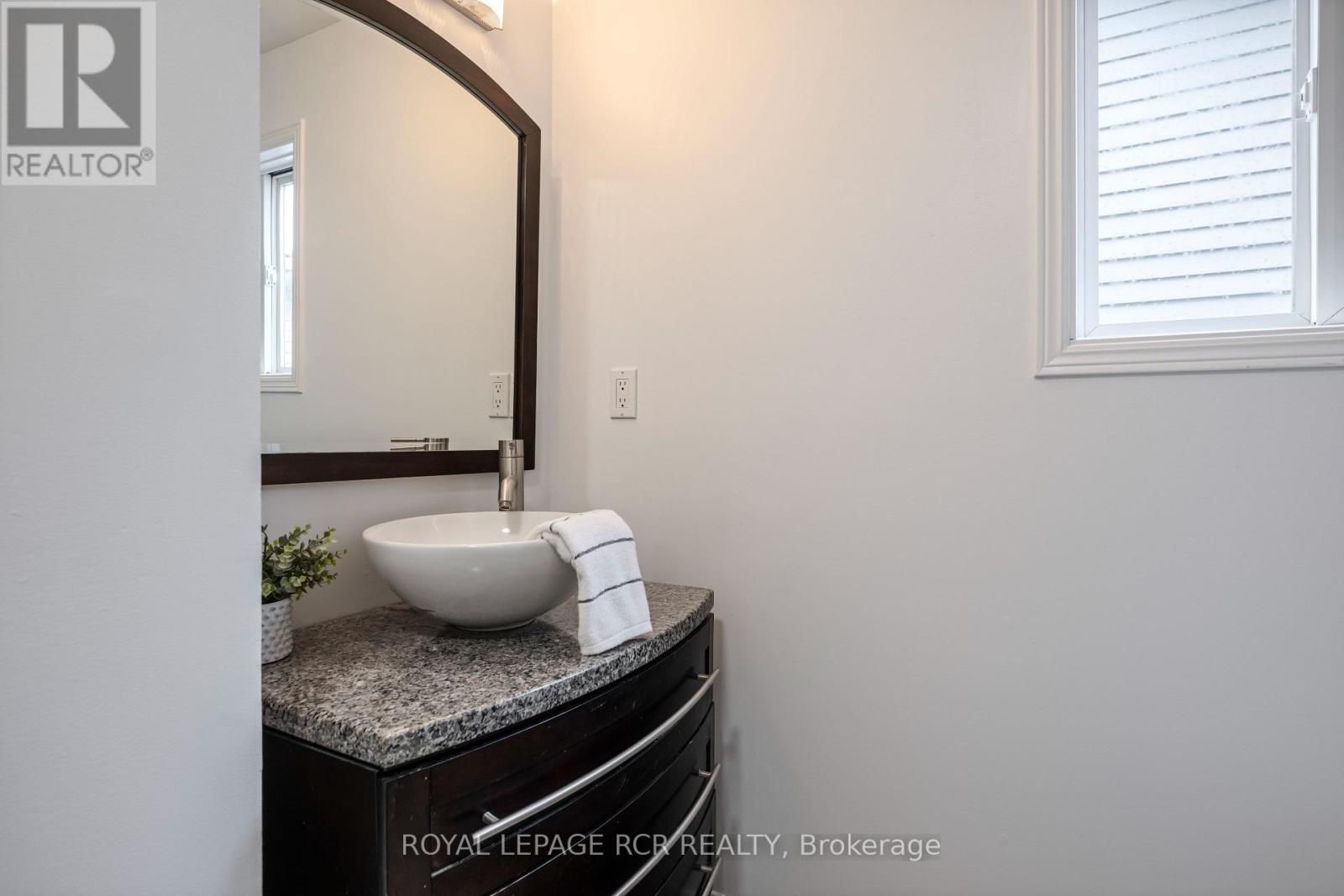 364 ADAMS COURT - 18