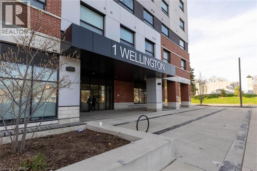 1 WELLINGTON Street Unit# 817, Brantford, Ontario, N3T2L3 — Photo 2