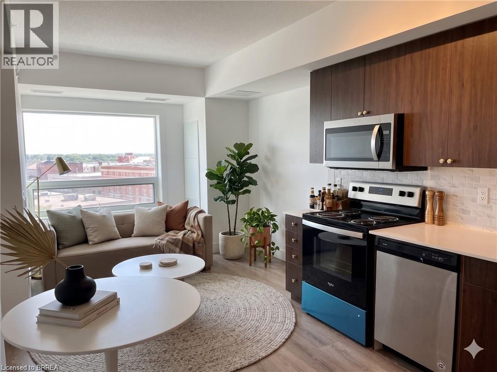 1 WELLINGTON Street Unit# 817, Brantford, Ontario, N3T2L3 — Photo 6