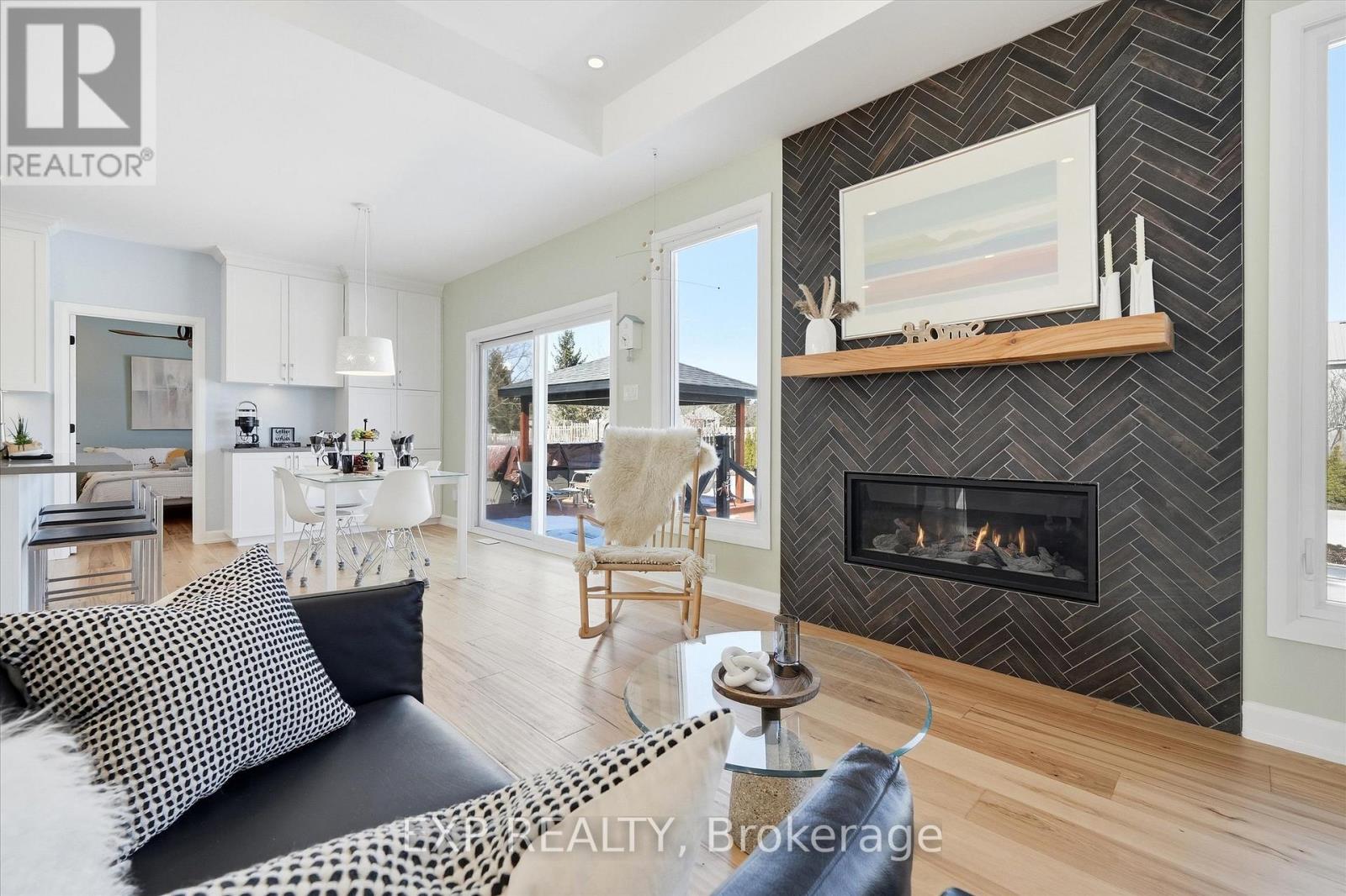 117 DANIKA STREET - 9