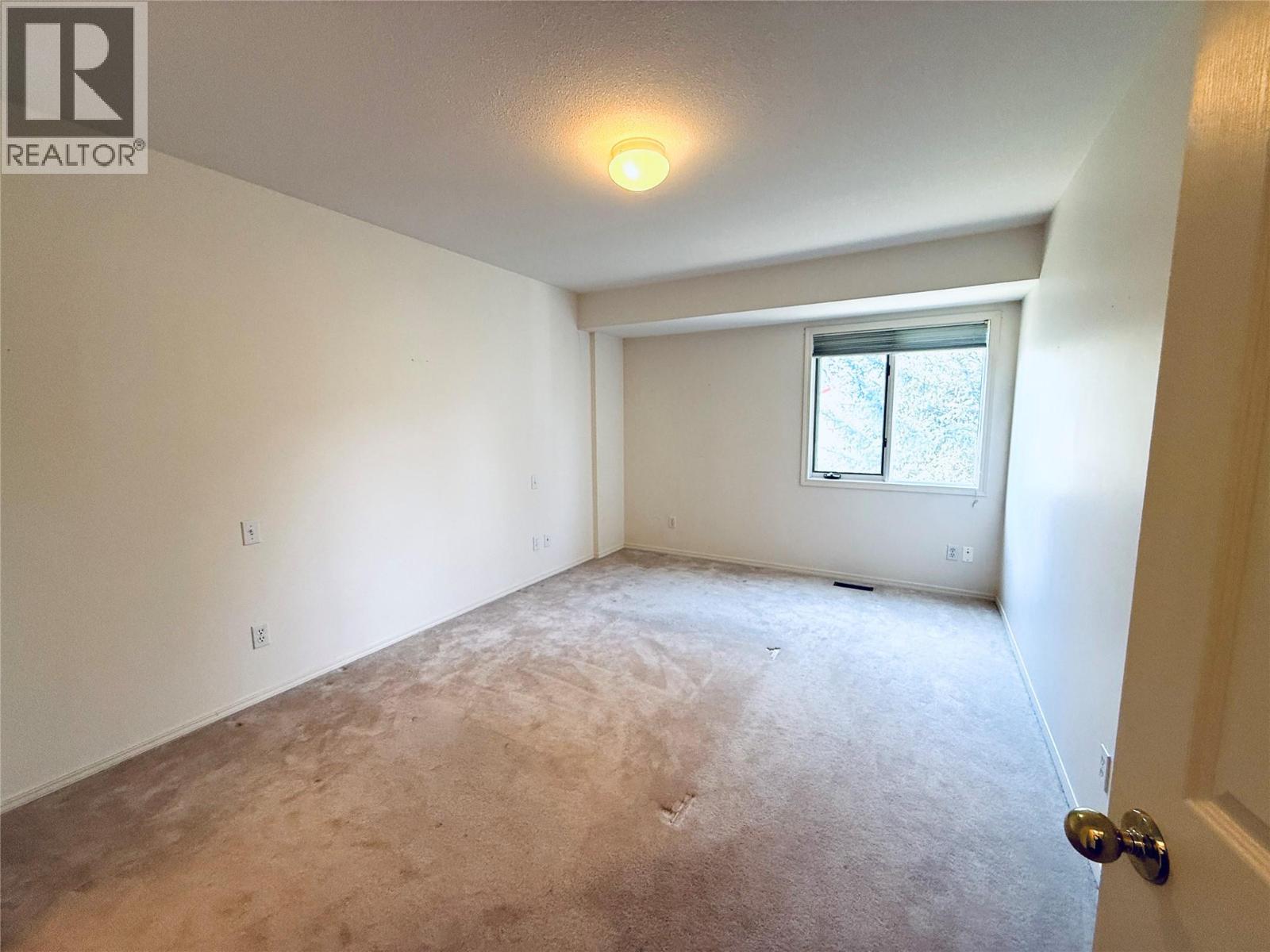 5042 Riverview Road - 13