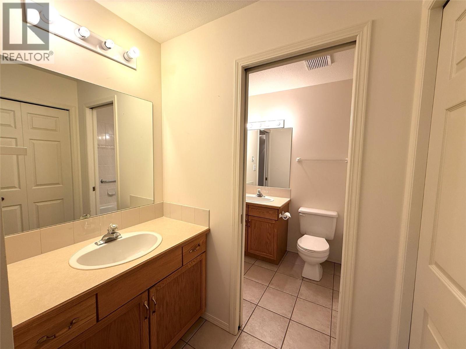 5042 Riverview Road - 17