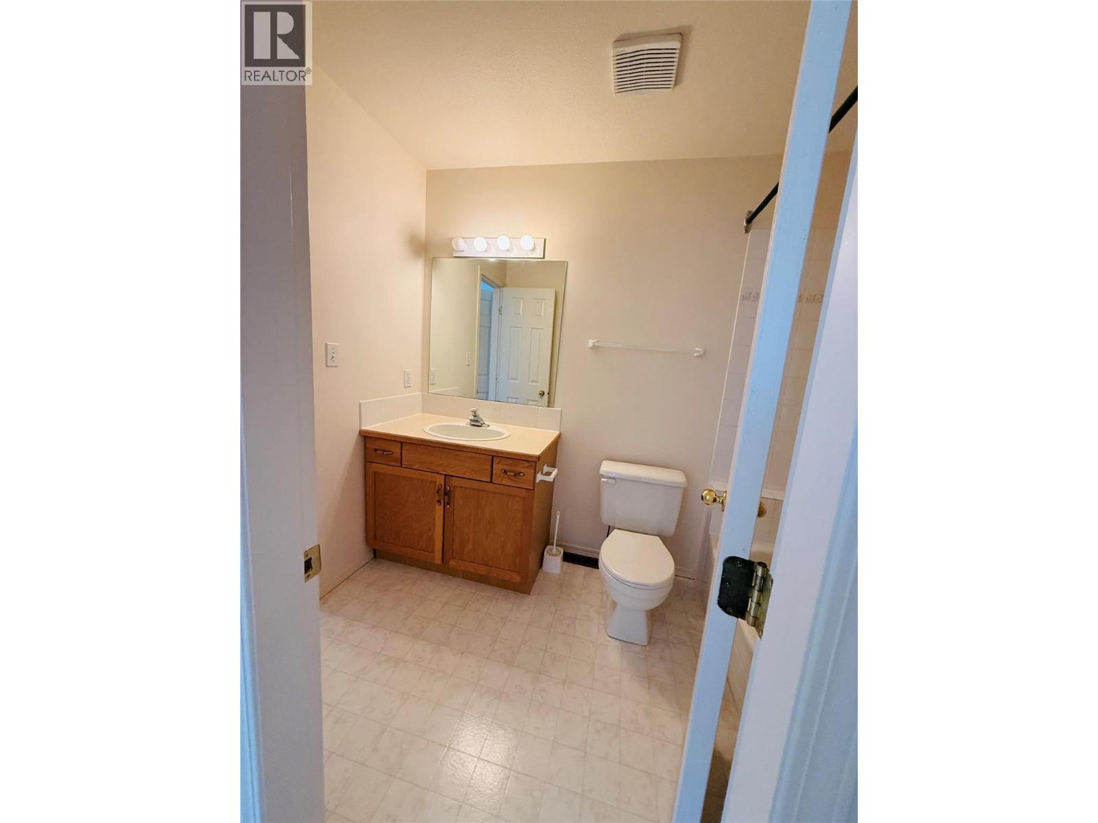 5042 Riverview Road, Fairmont Hot Springs