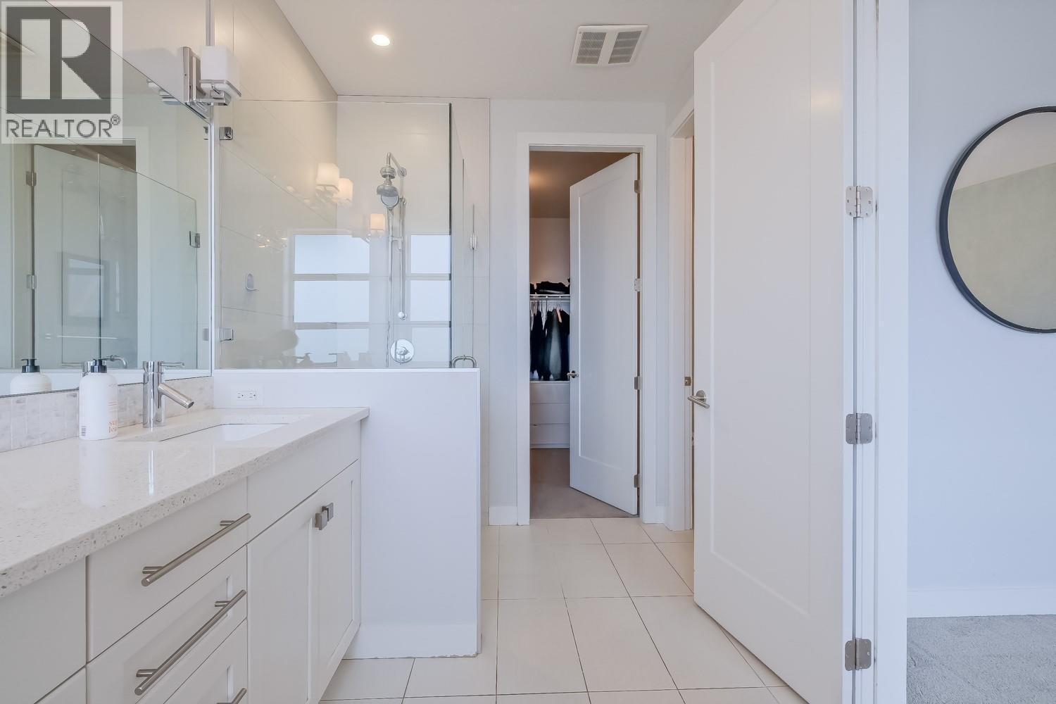 5643 Jasper Way, Kelowna