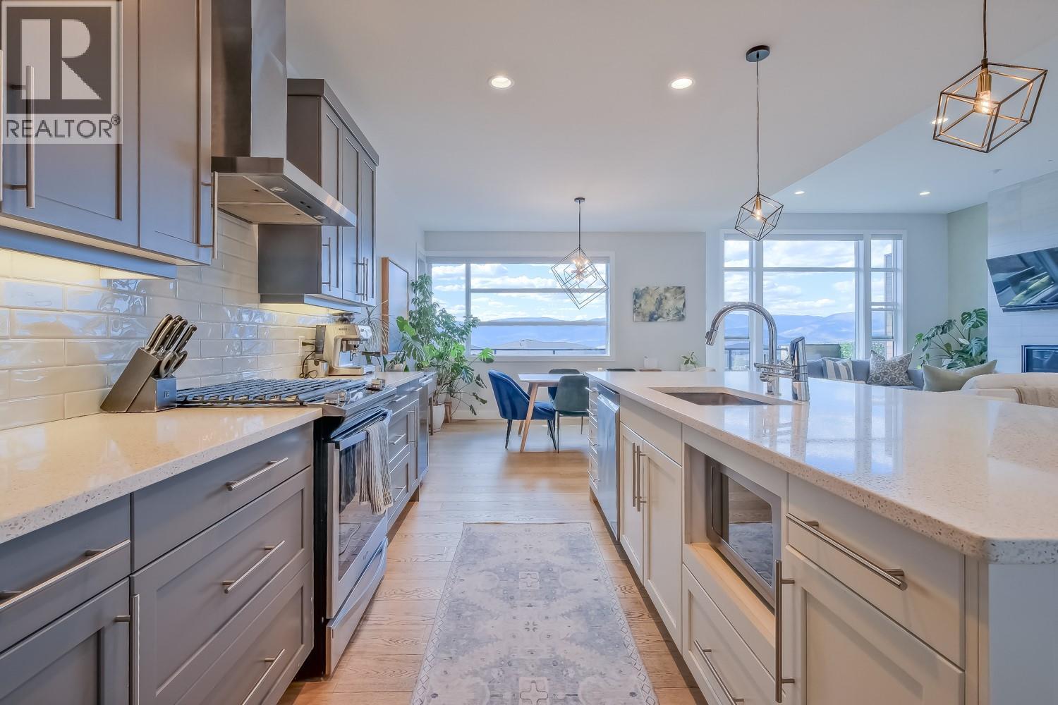 5643 Jasper Way, Kelowna