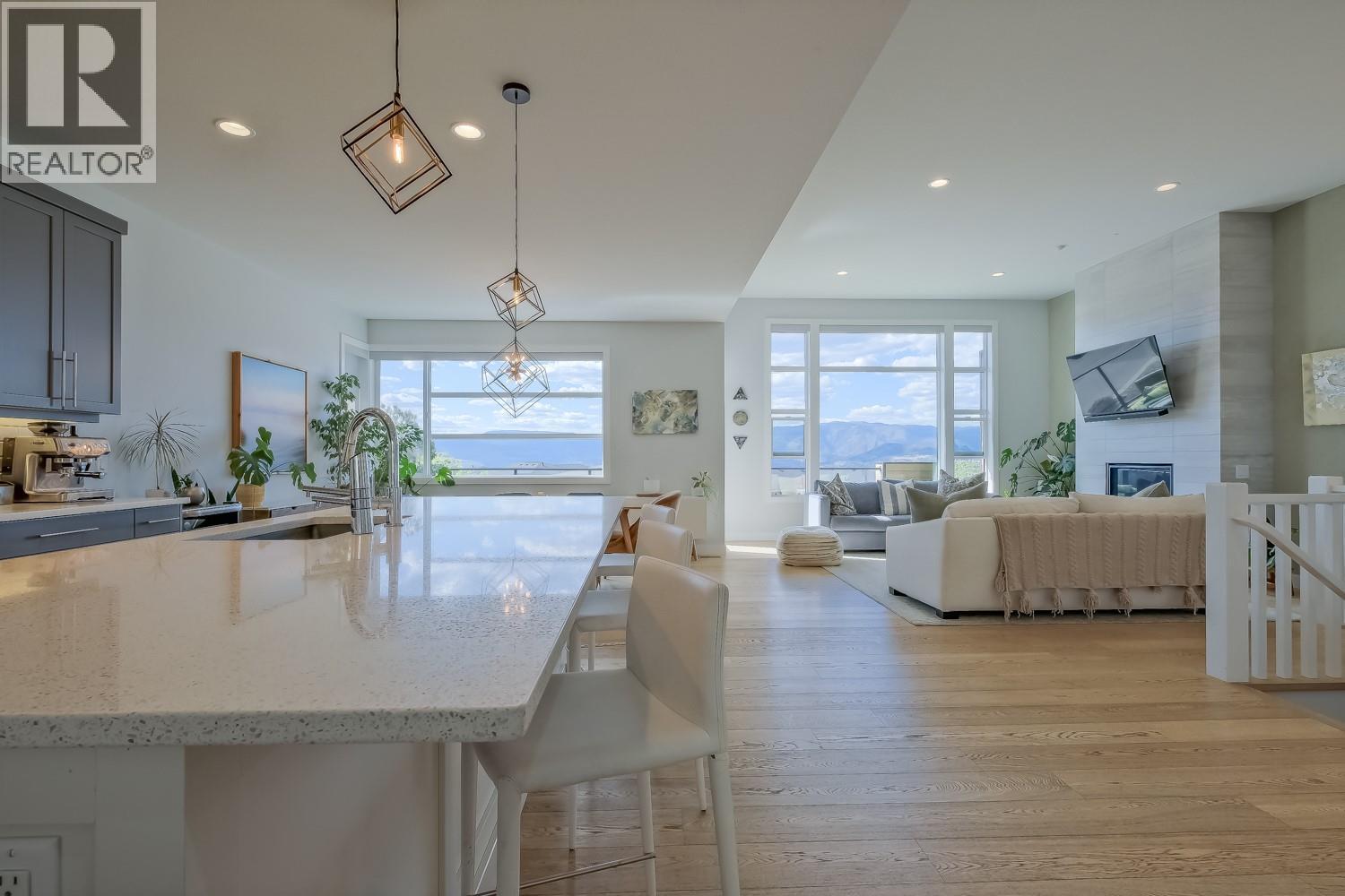 5643 Jasper Way, Kelowna