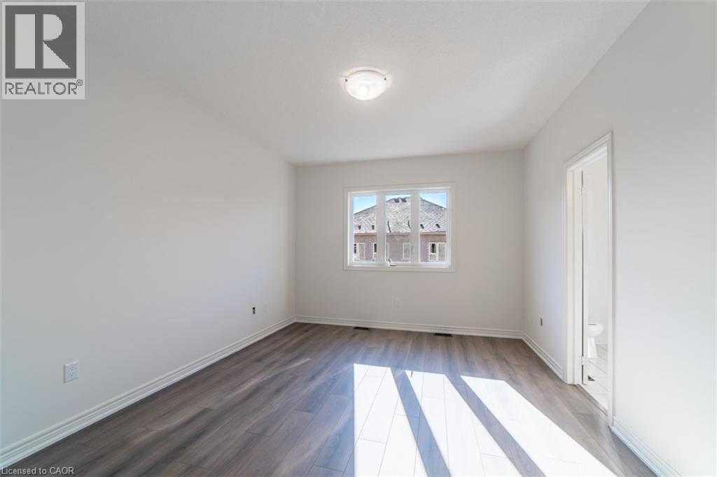24 WESTFIELD Crescent, Waterdown, Ontario, L8B1Y1 — Photo 15
