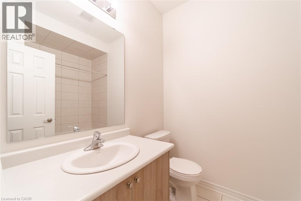 24 WESTFIELD Crescent, Waterdown, Ontario, L8B1Y1 — Photo 23