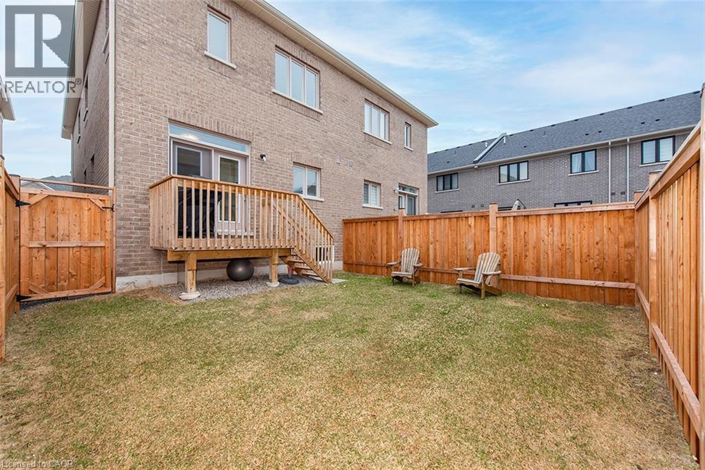 24 WESTFIELD Crescent, Waterdown, Ontario, L8B1Y1 — Photo 25