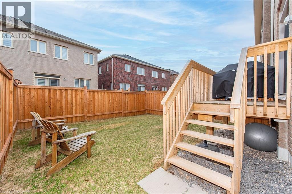 24 WESTFIELD Crescent, Waterdown, Ontario, L8B1Y1 — Photo 28