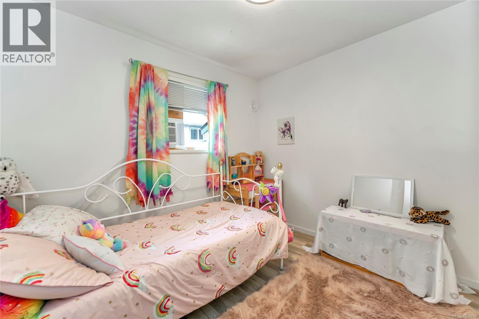 #7 3242 Cowichan Lake Rd - 23