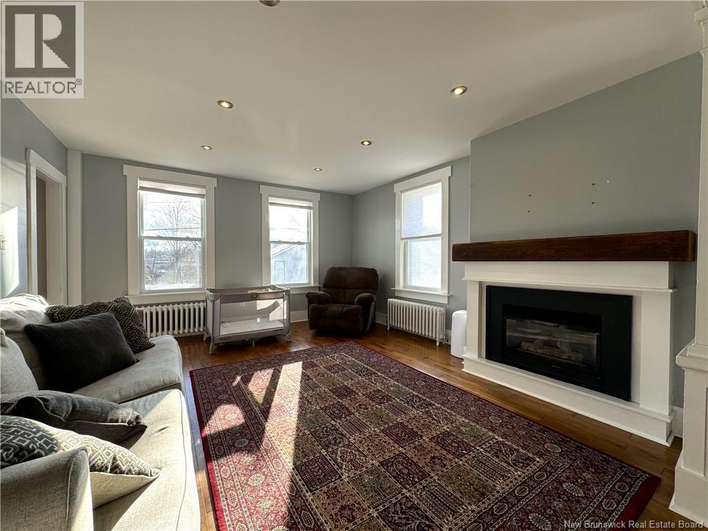 7 St. Croix Street - 14