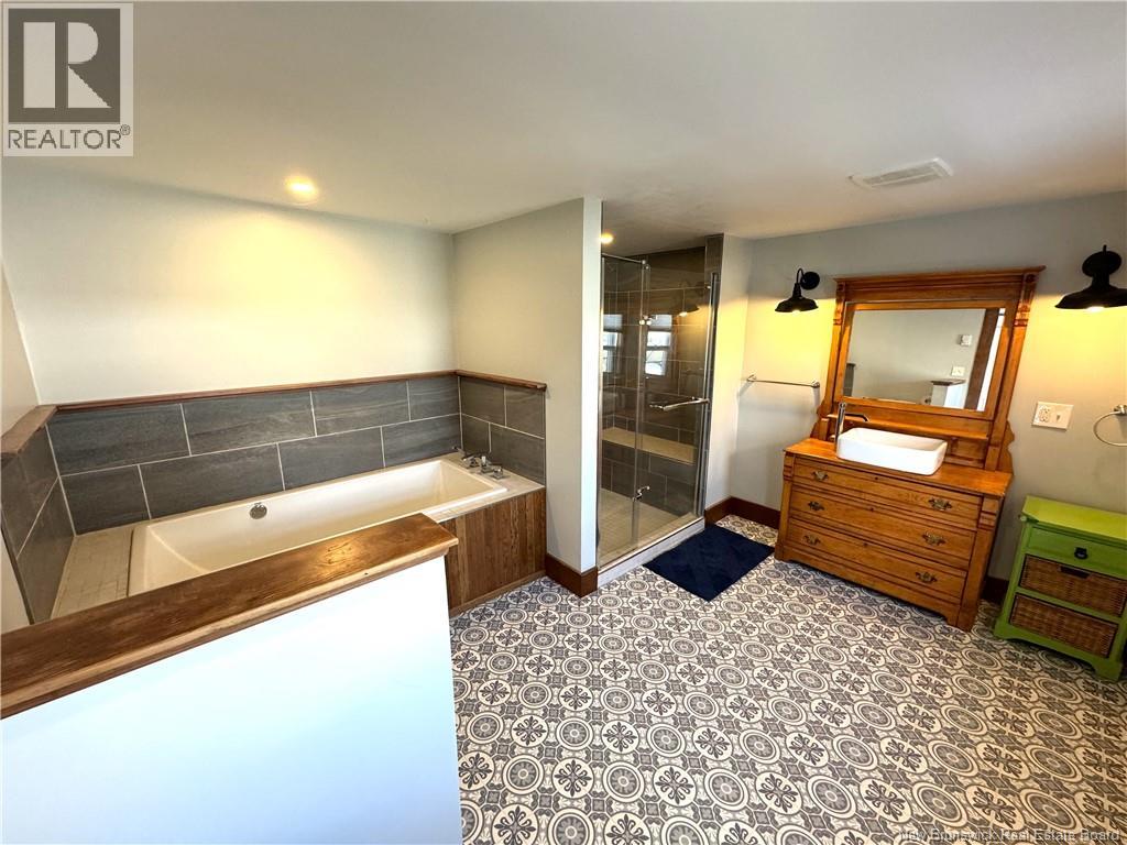 7 St. Croix Street - 30