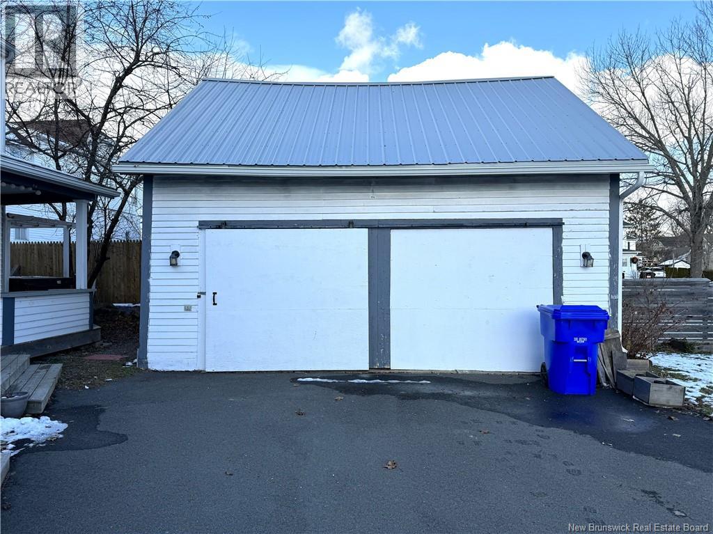 7 St. Croix Street - 36