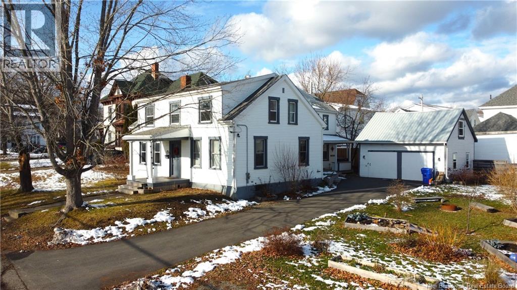 7 St. Croix Street - 43