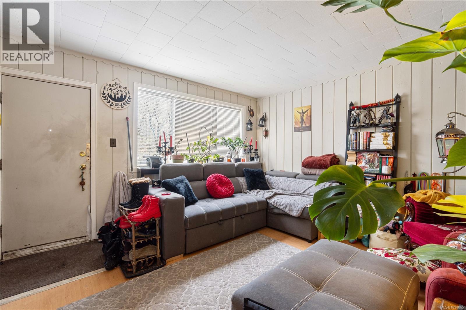 205 Sabiston St - 8