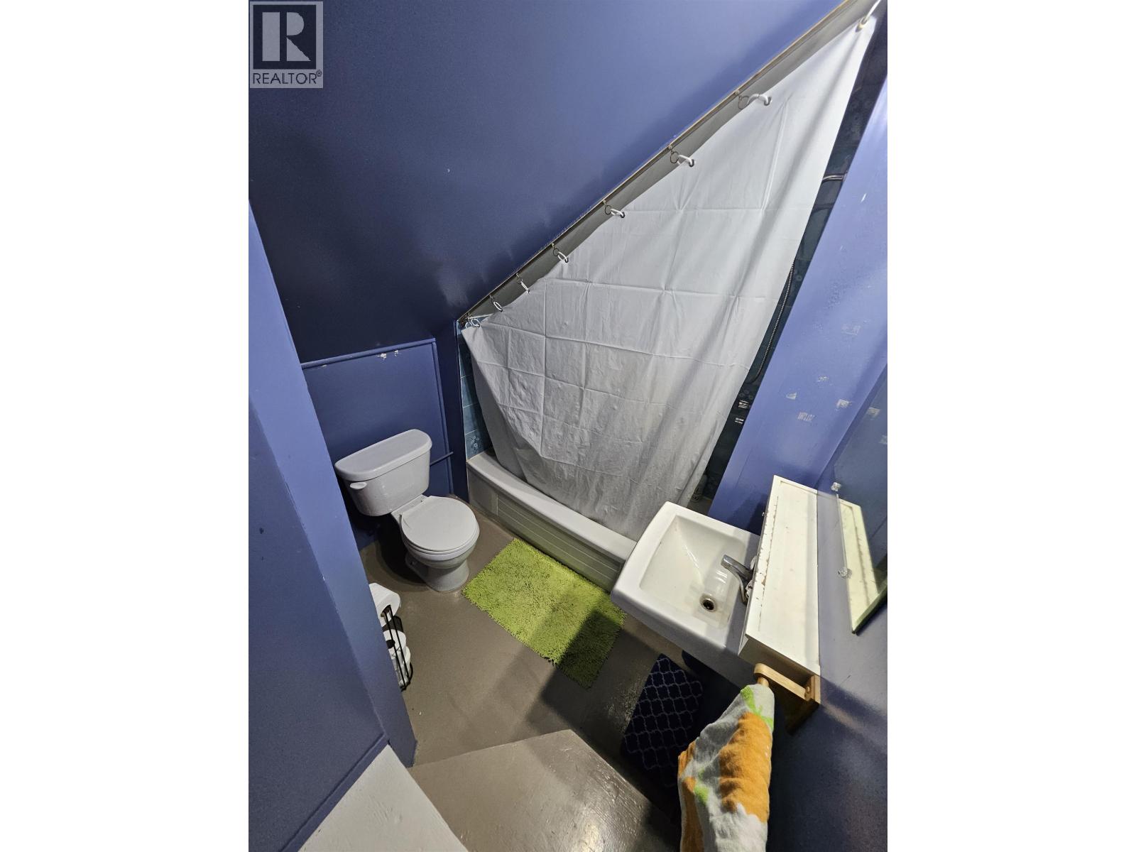 2071 BLACKWATER ROAD - 26