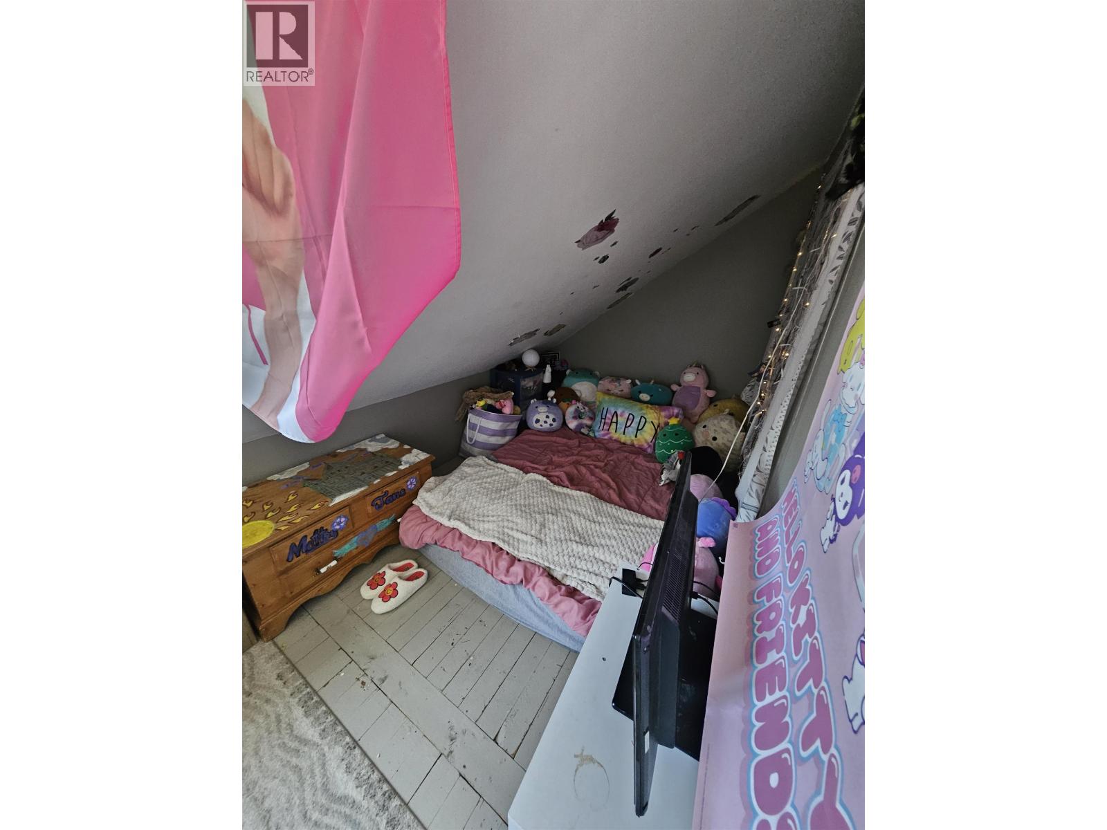 2071 BLACKWATER ROAD - 30