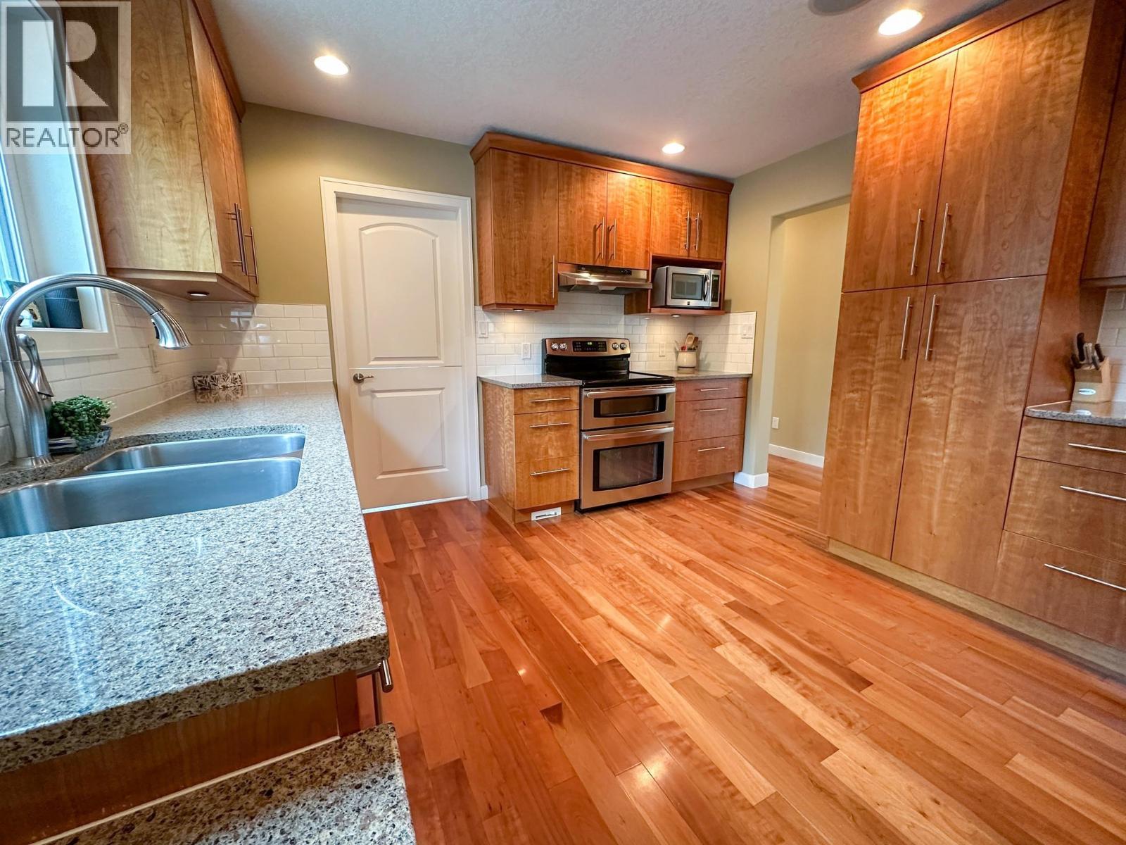 4230 SOWCHEA ROAD - 20
