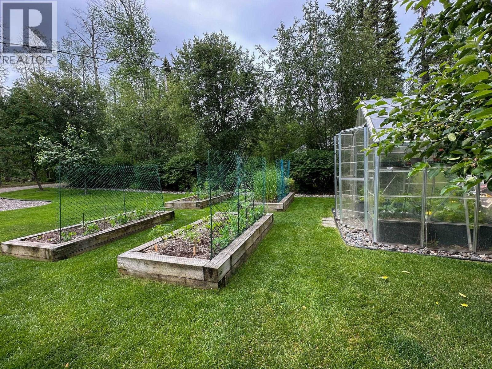4230 SOWCHEA ROAD - 33