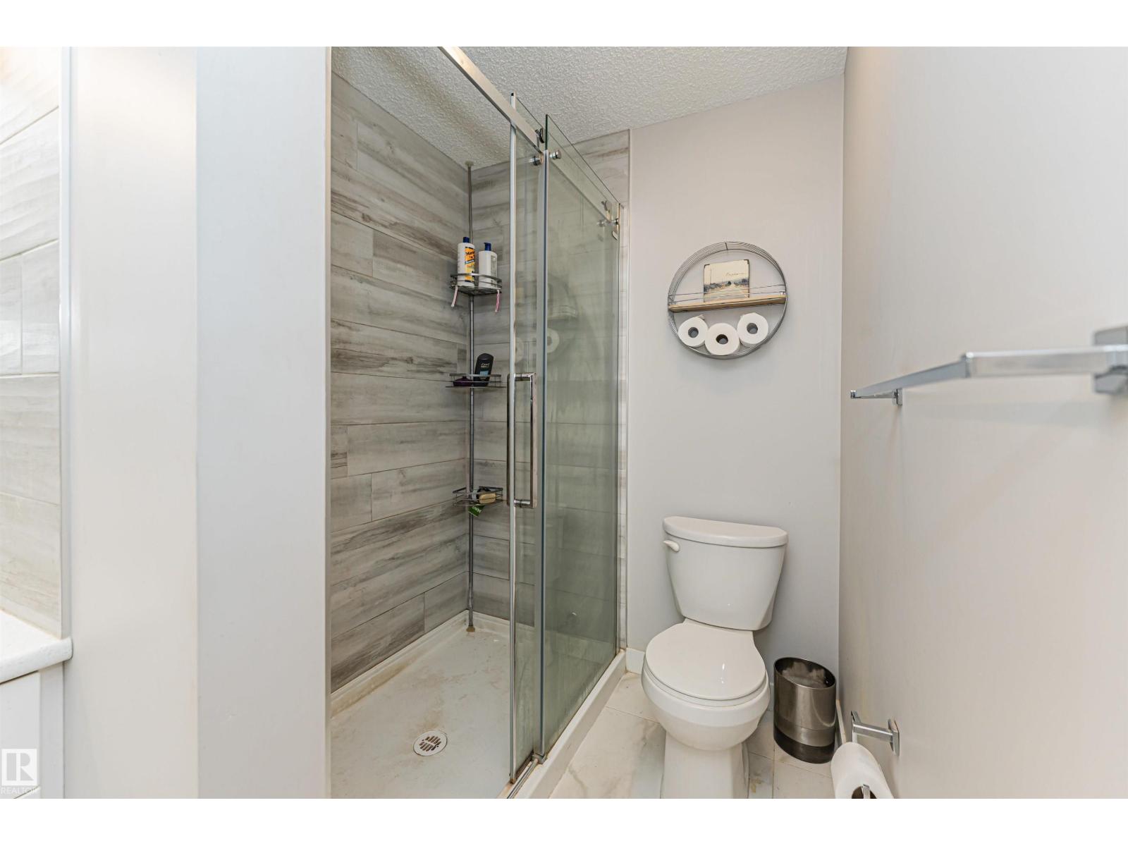 17619 77 ST NW - 19