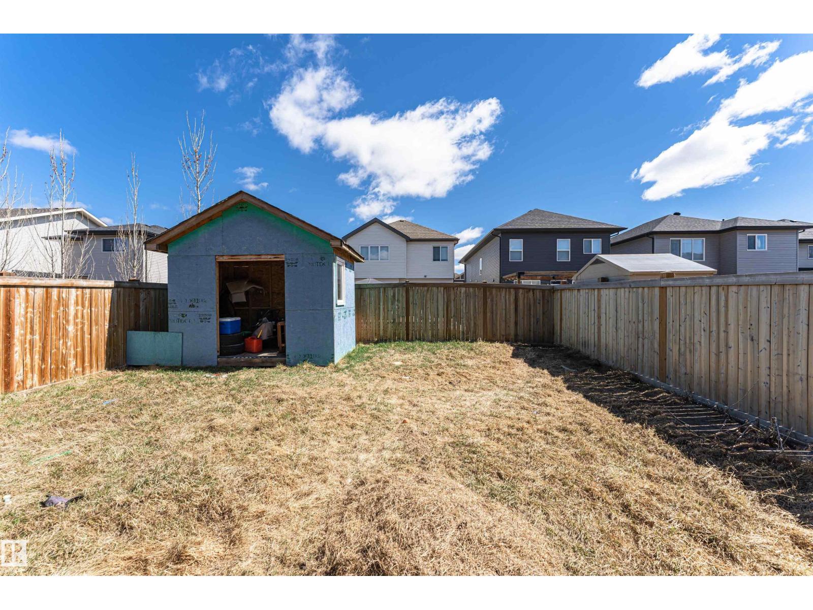 17619 77 ST NW - 37