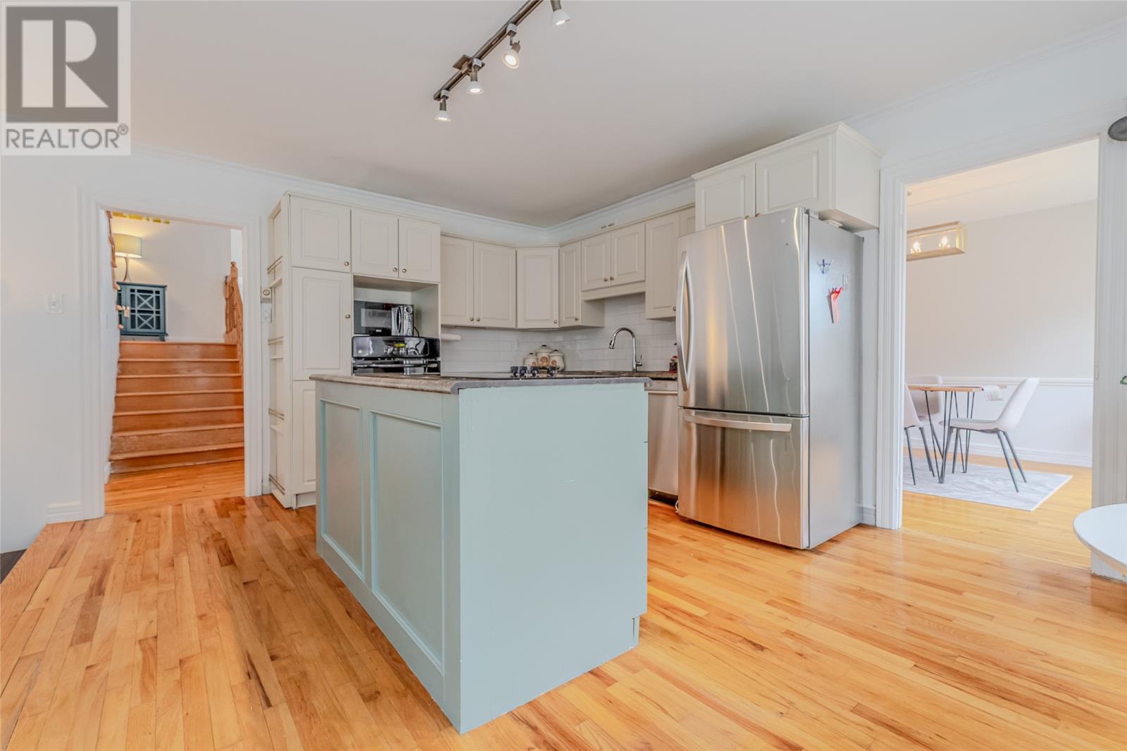 8 Salmonier Place - 17
