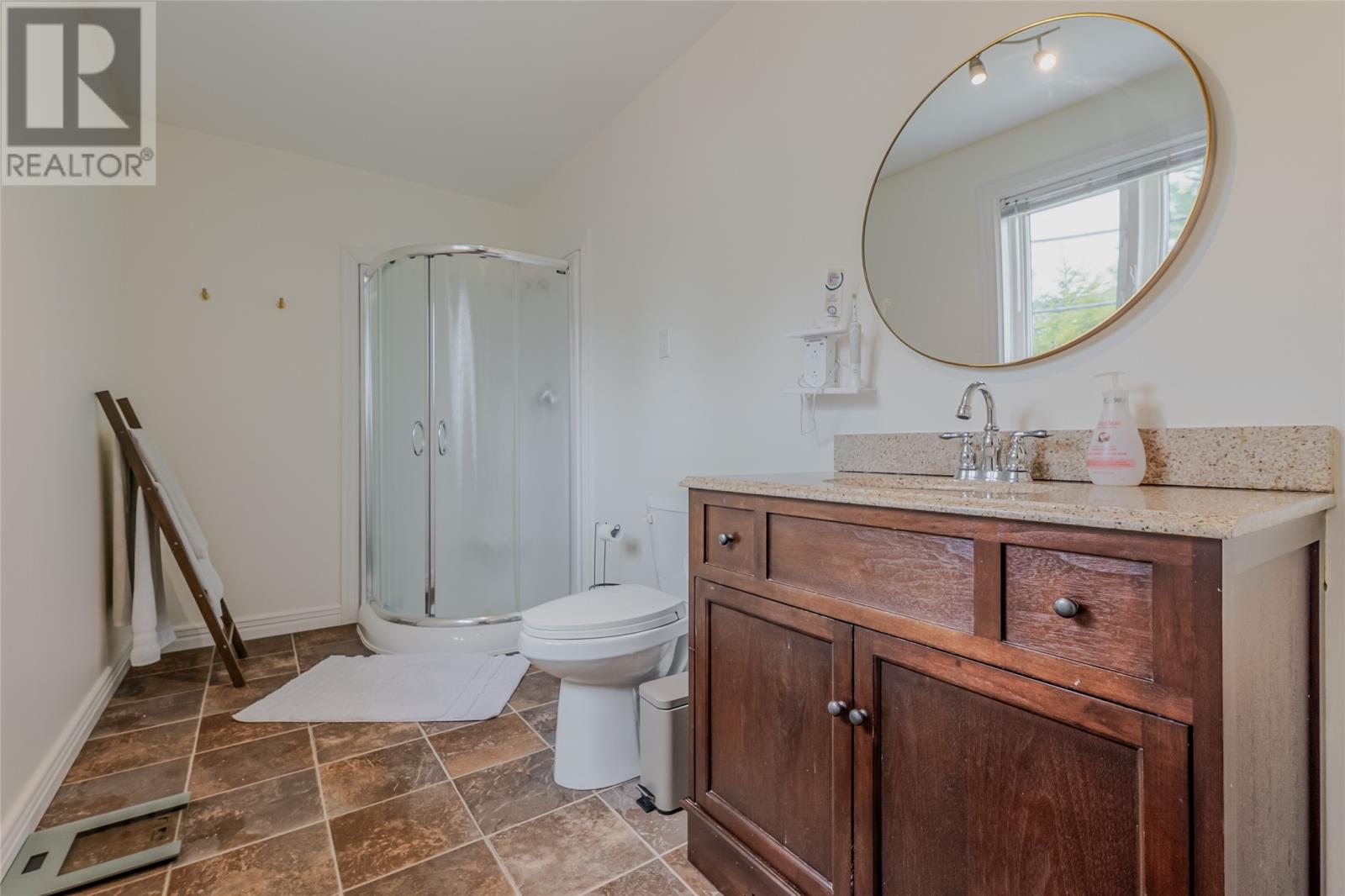 8 Salmonier Place - 31