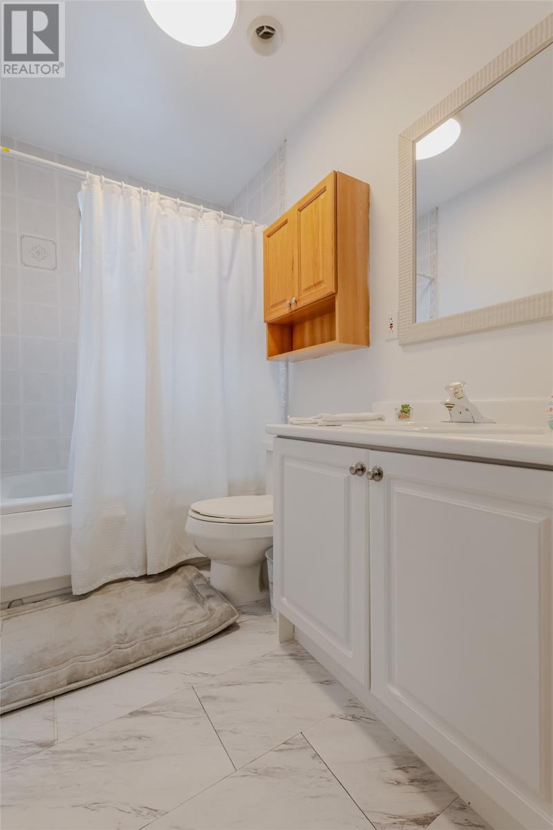 8 Salmonier Place - 34