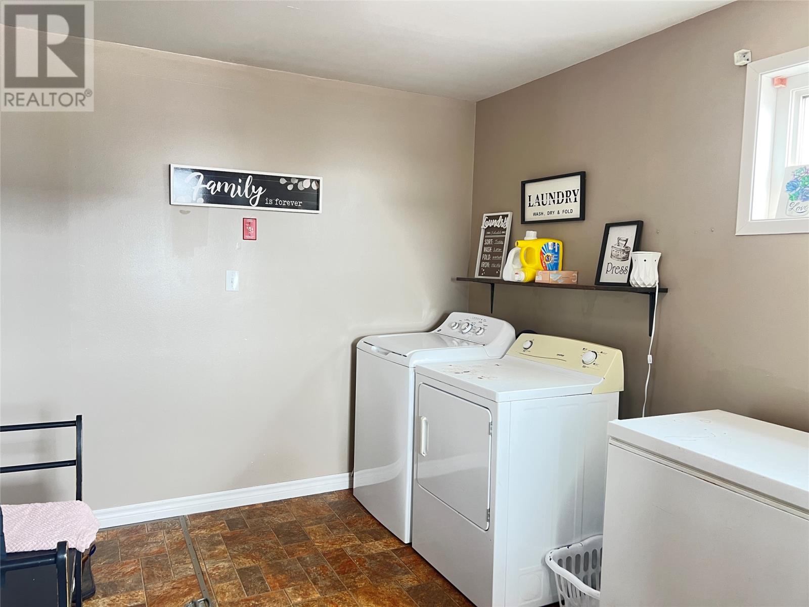 276 Main Street - photo 4