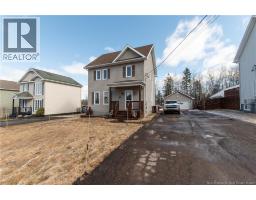 150 East Street, photo 2