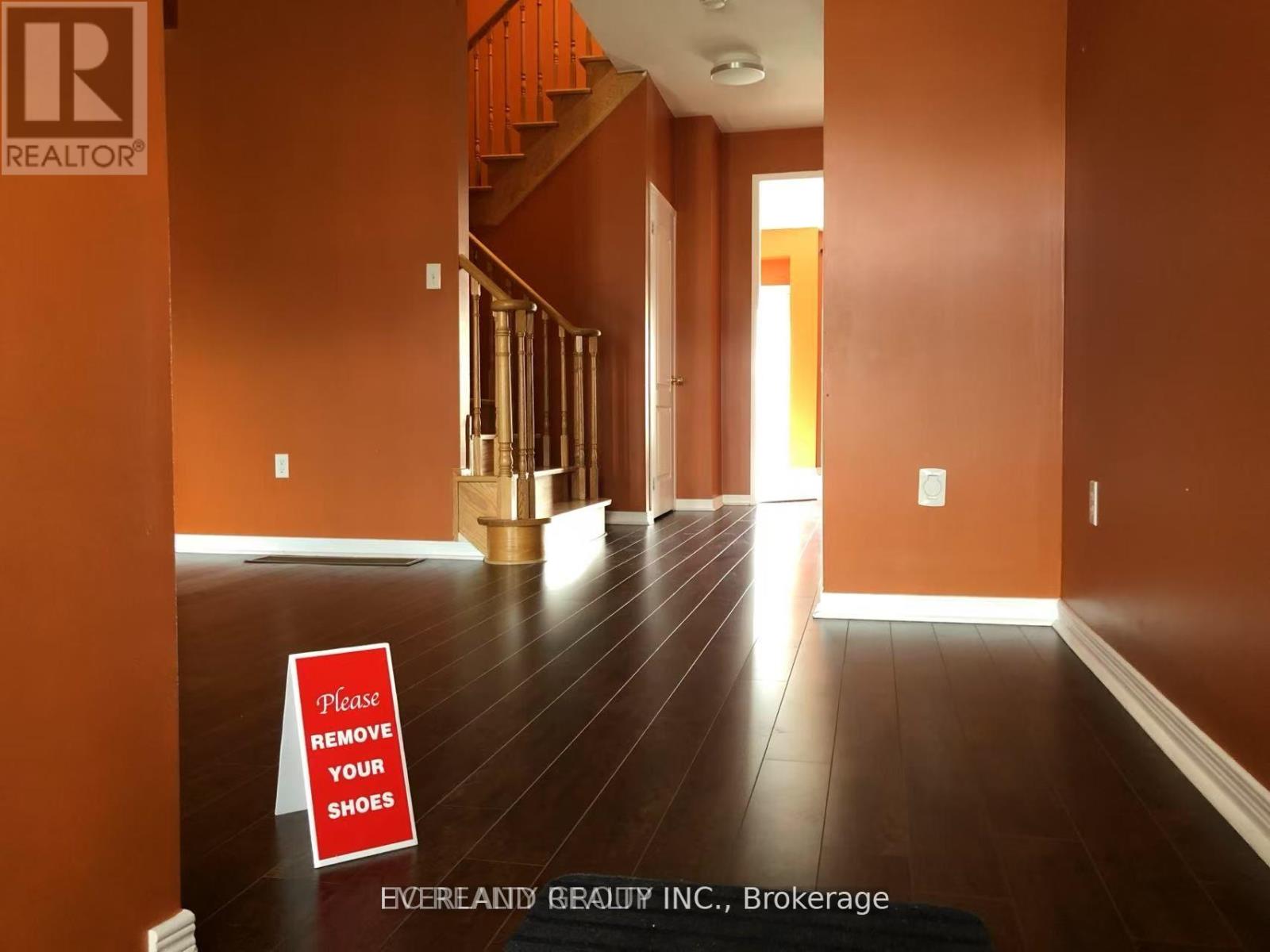 32 WHEELWRIGHT DRIVE - 1