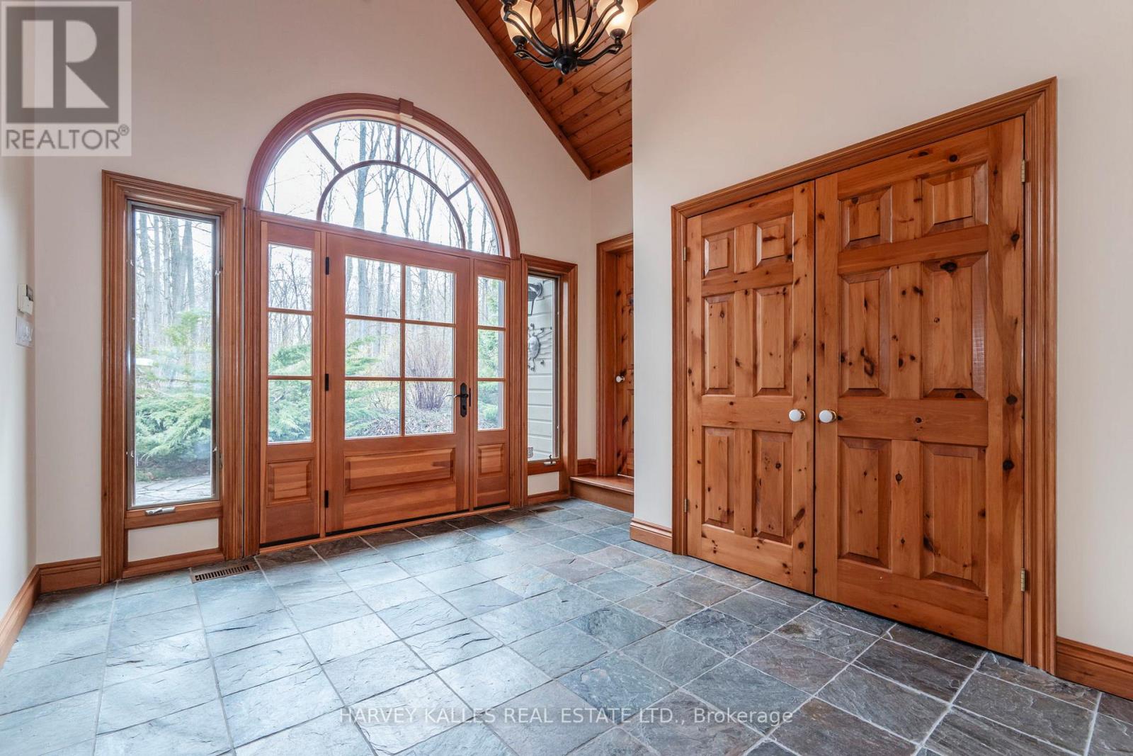 20 NIPPISSING RIDGE ROAD - 9