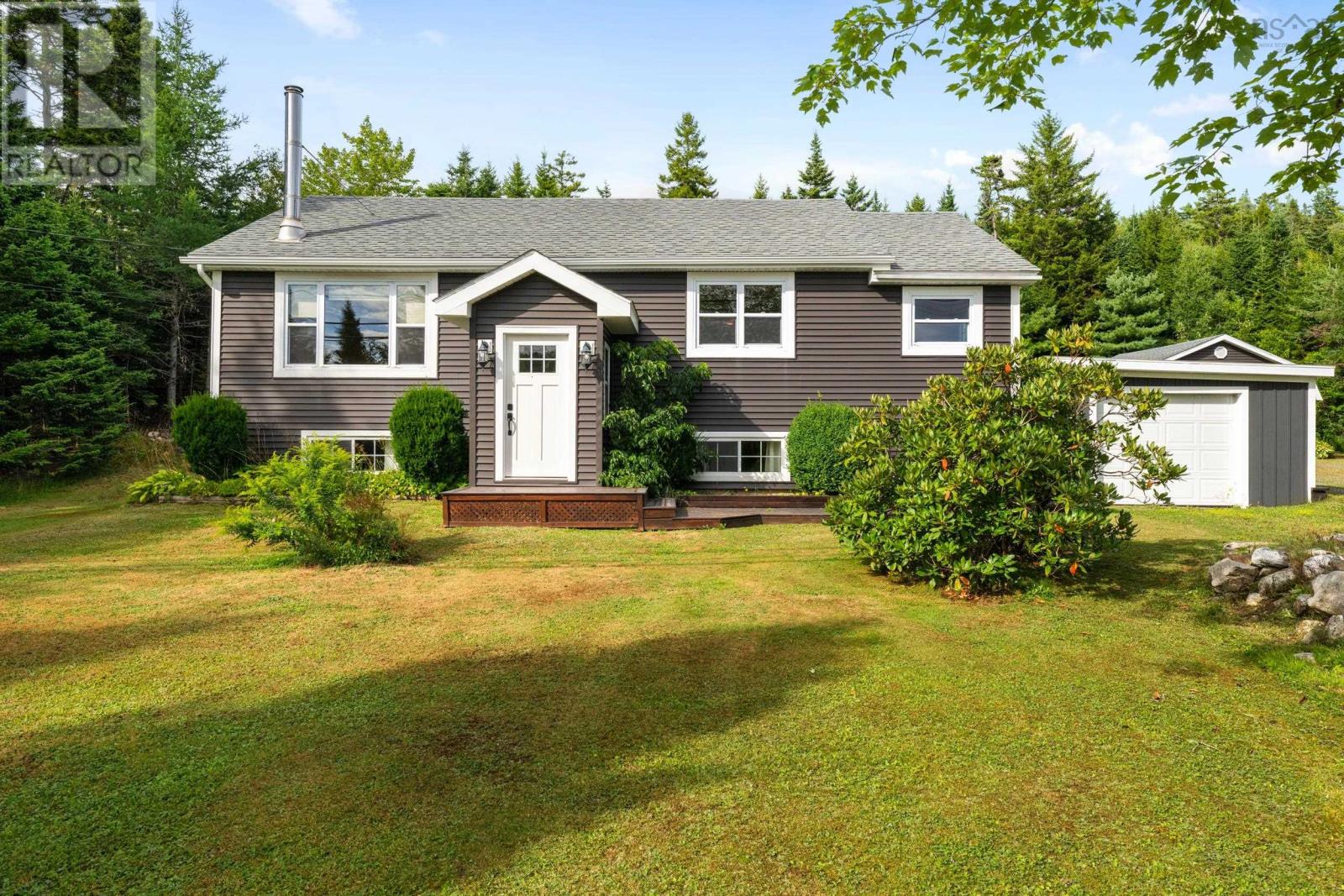 Property 3 of 48 of 9513 Highway 7 Head of Jeddore NS B0J1P0