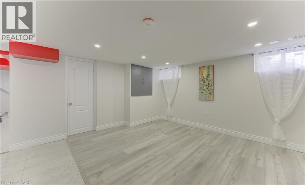 153 WOODHAVEN Road, Kitchener, Ontario, N2C1V2 — Photo 47