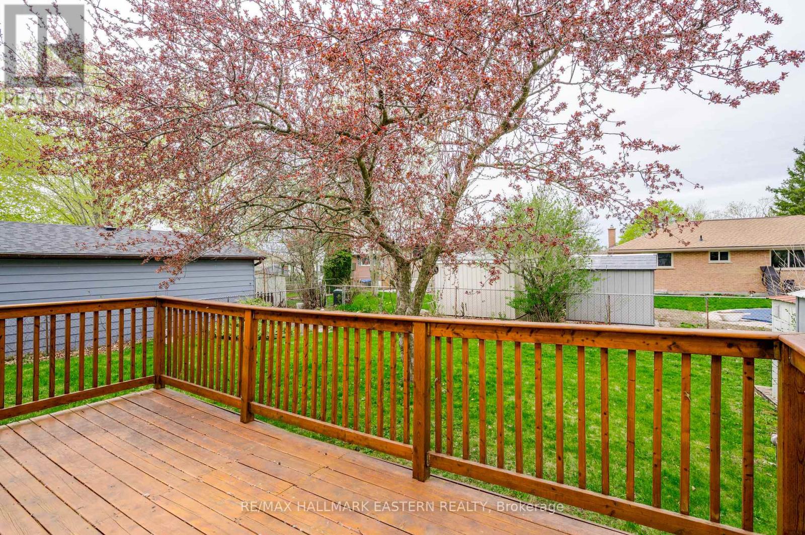 591 OTONABEE DRIVE - 45