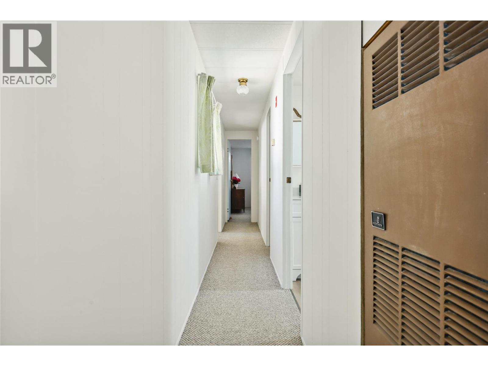 #33 2095 Boucherie Road - 28