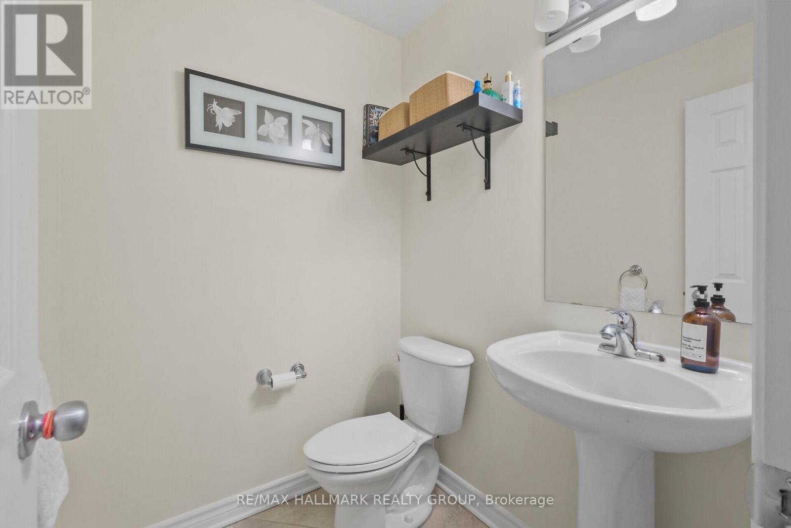 126 SILVERMOON CRESCENT - 14