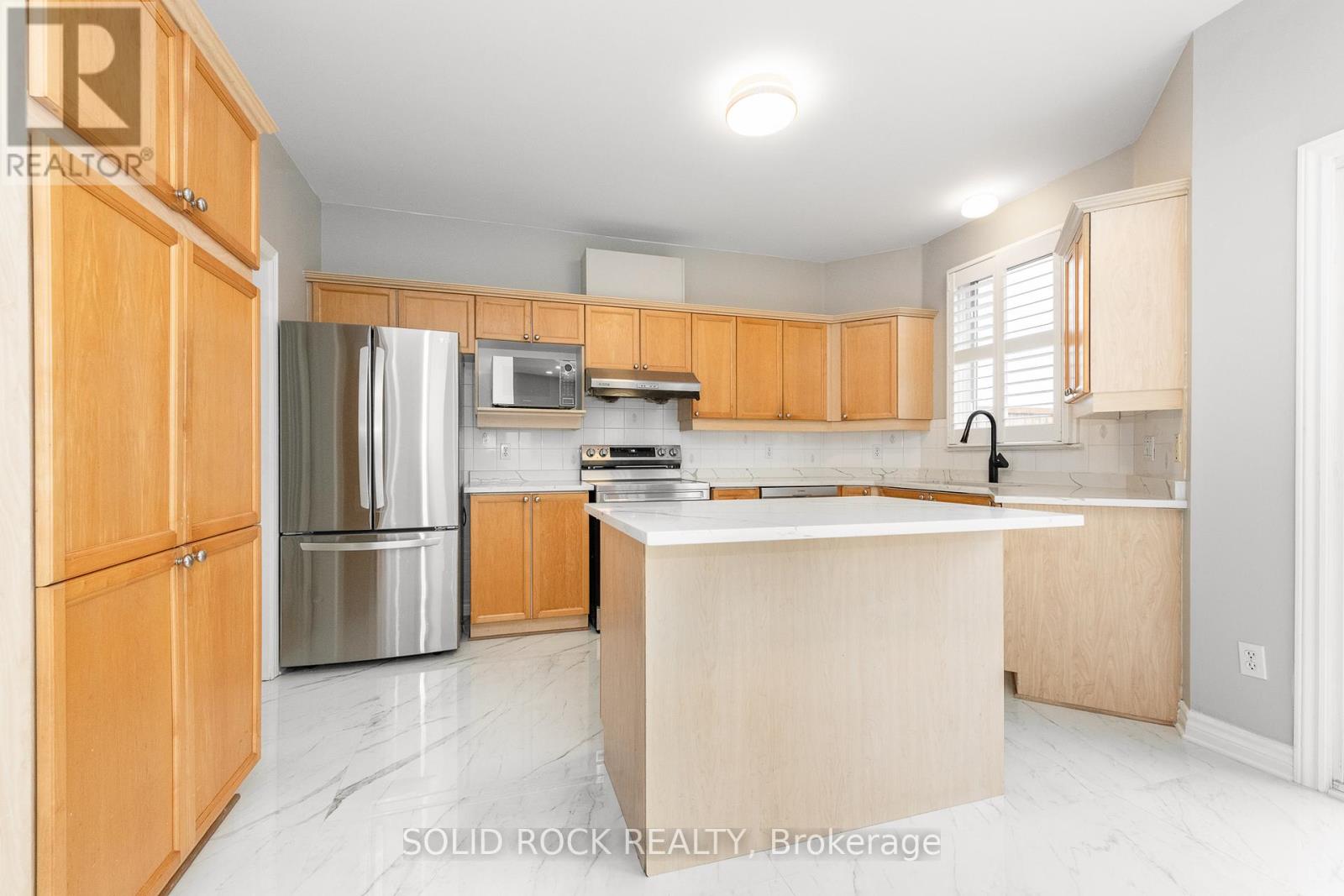 55 GLEESON WAY W - 14