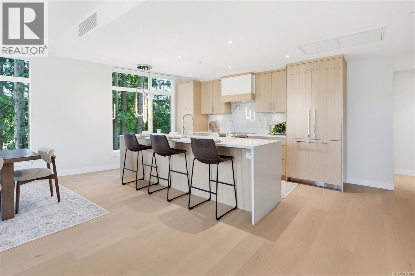 #202 5229 Cordova Bay Rd - 26