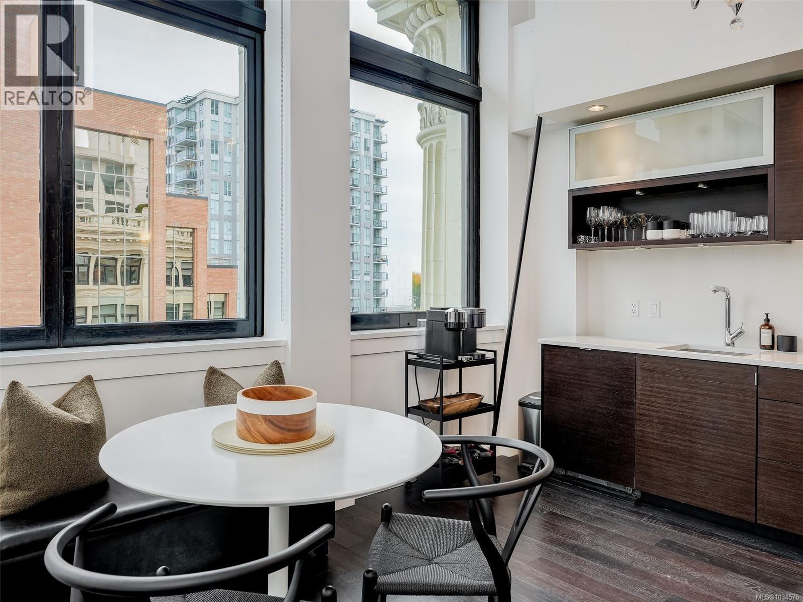 #425 770 Fisgard St - 8
