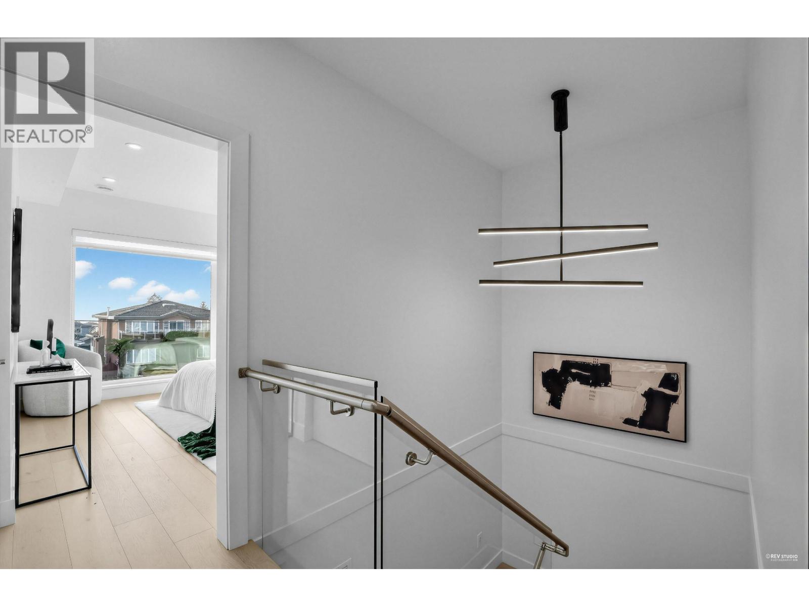 5605 RUMBLE STREET, Burnaby