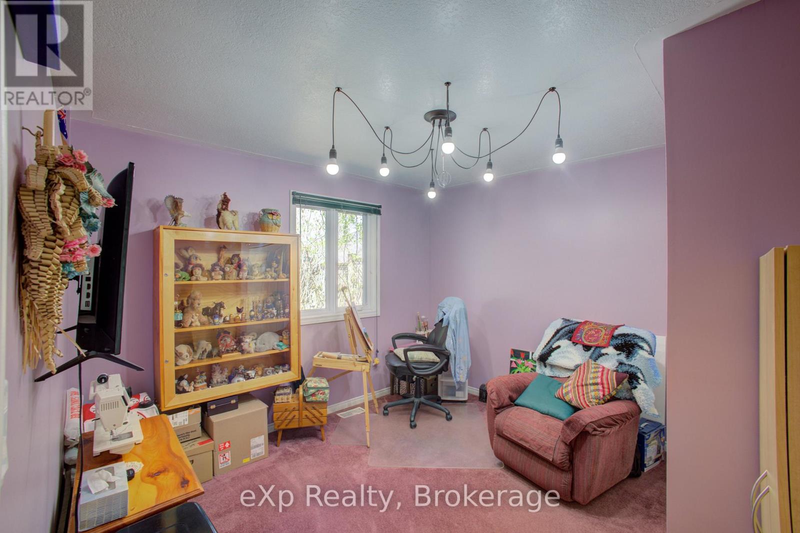 685 RESERVE AVENUE S - 18