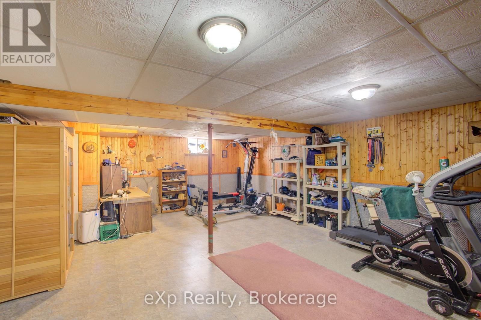 685 RESERVE AVENUE S - 19