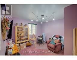 685 Reserve Avenue S, North Perth, ON N4W2L3 Photo 18
