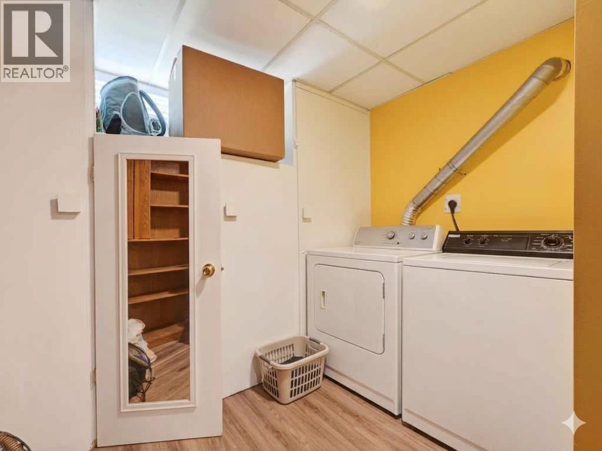 3 Bed, 2 Bath House for Sale in Burnaby – 7016 SIERRA DRIVE, Burnaby - Image 10