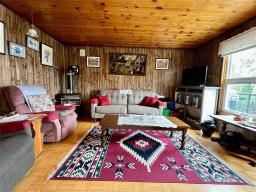 , Beresford, MB R0E0J0 Photo 21