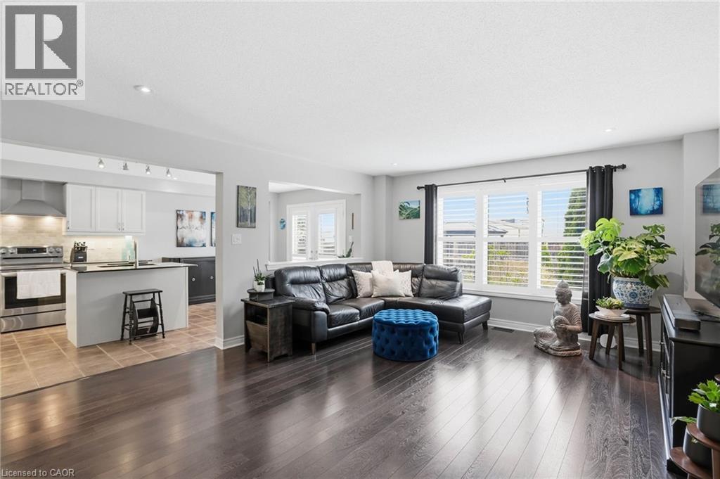 27 BARRETT Avenue, Brantford, Ontario, N3S0B2 — Photo 4