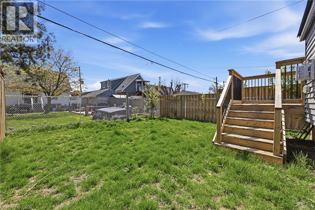 37 DELENA Avenue S - 42